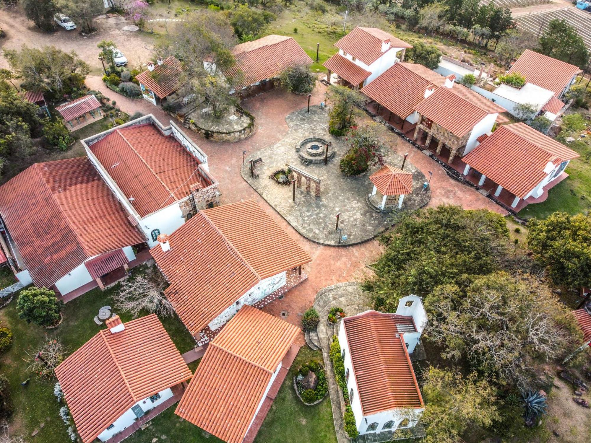 El Pueblito Hotel Boutique Samaipata Exteriör bild