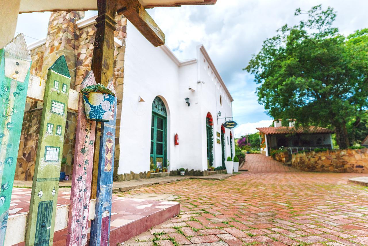 El Pueblito Hotel Boutique Samaipata Exteriör bild